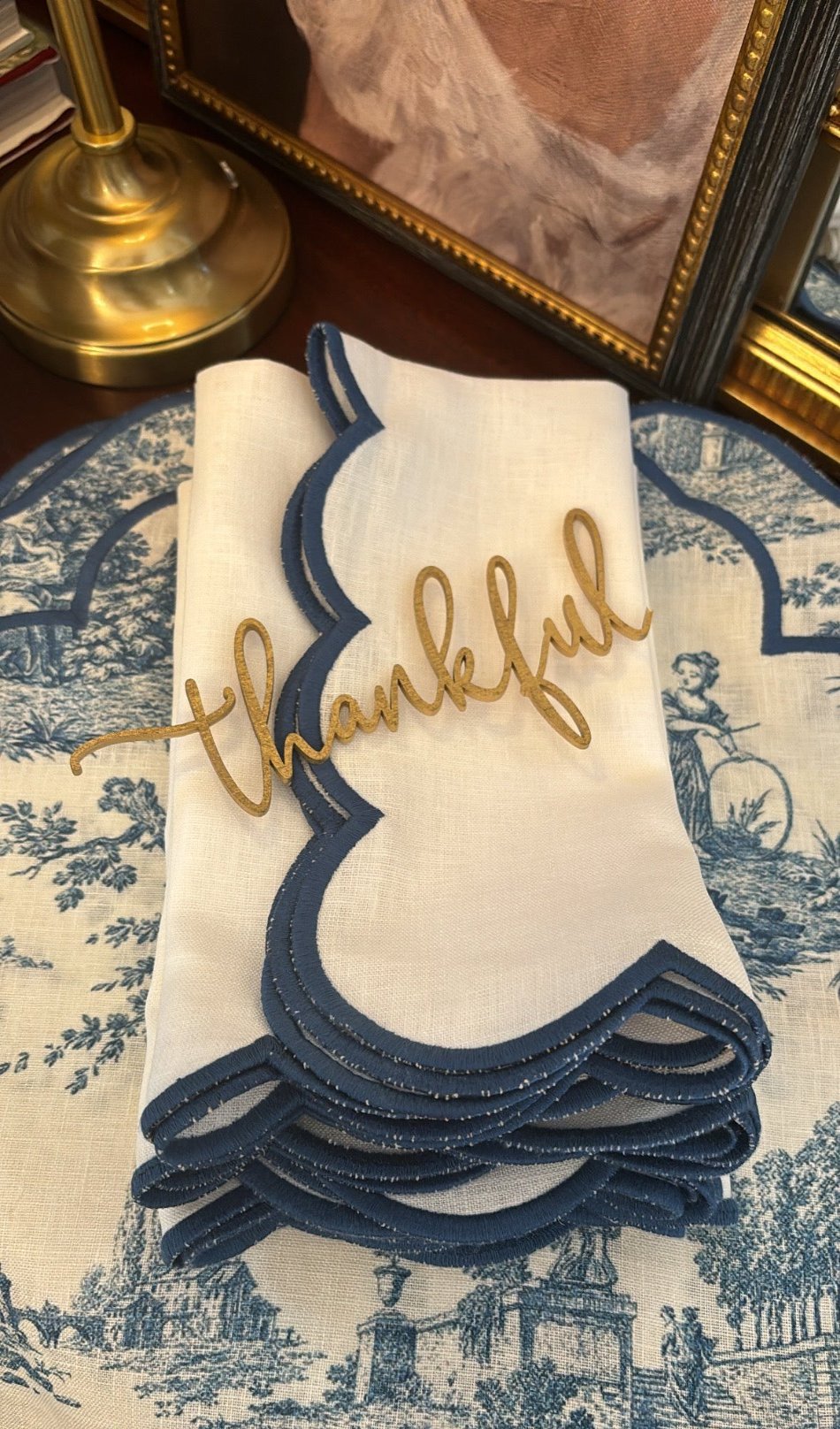 Scalloped Dinner Napkin  (Set Of 4) Regal Blue